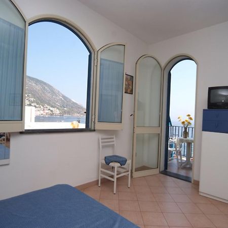 Mistral Residence Canneto  Zimmer foto