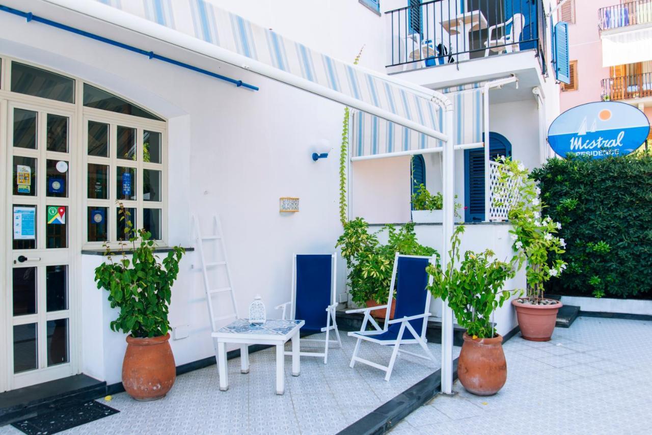 Mistral Residence Canneto  Exterior foto