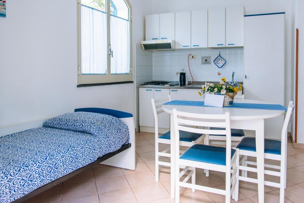 Mistral Residence Canneto  Exterior foto