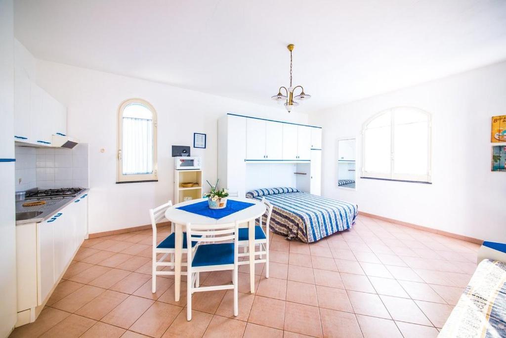 Mistral Residence Canneto  Exterior foto